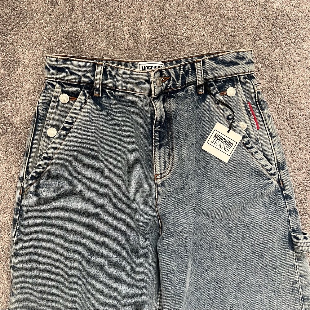 Moschino jeans NWT peace sign and heart - Picture 4 of 9